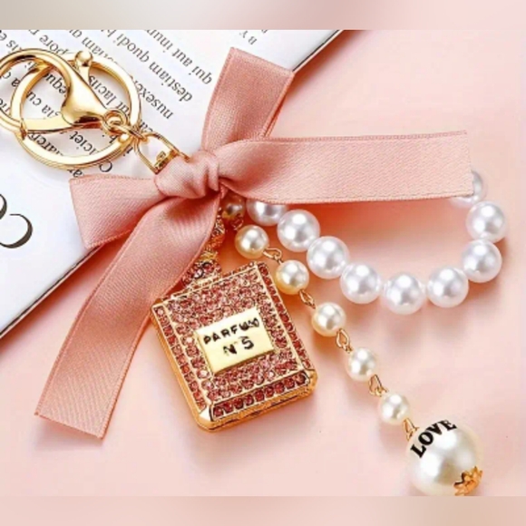 Other - Pearl & Perfume Bottle Keychain Purse Charm